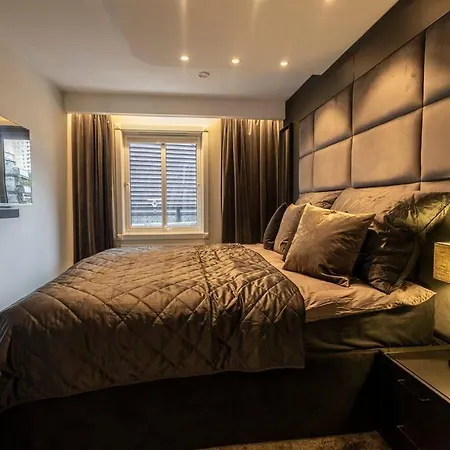 Modern Condo,