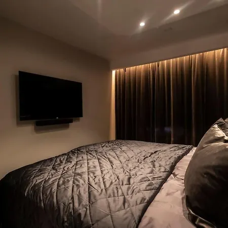 Modern Condo, דירה *